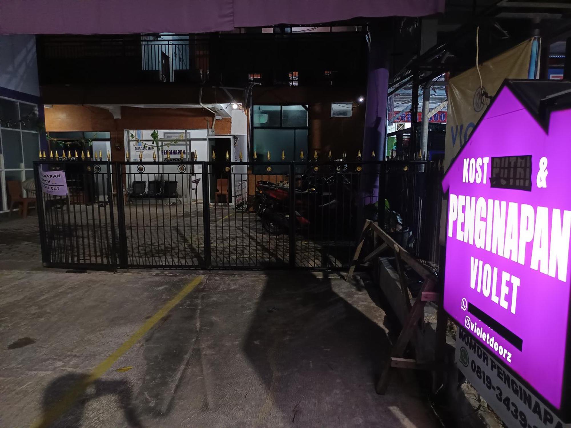 Violet Doorz Syariah * Banjarbaru